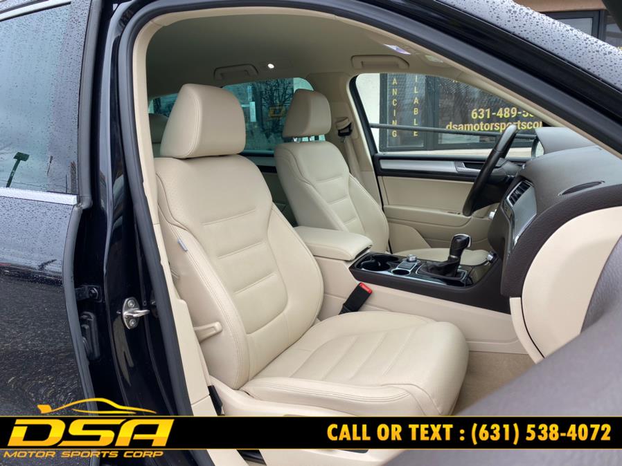 2015 Volkswagen Touareg 4dr V6 Lux, available for sale in Commack, New York | DSA Motor Sports Corp. Commack, New York 2015 Volkswagen Touareg 4dr V6 Lux, available for sale in Commack, New York | DSA Motor Sports Corp. Commack, New York