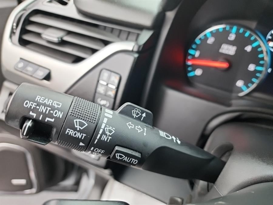 2019 Chevrolet Tahoe 4WD 4dr Premier, available for sale in Islip, New York | L.I. Auto Gallery. Islip, New York 2019 Chevrolet Tahoe 4WD 4dr Premier, available for sale in Islip, New York | L.I. Auto Gallery. Islip, New York