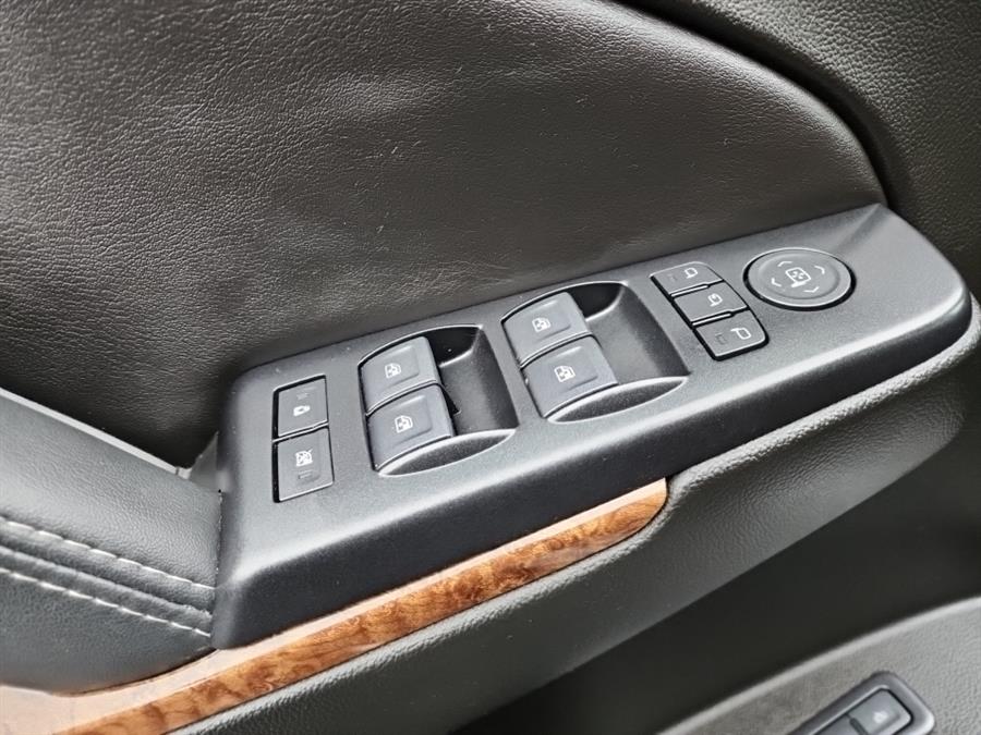 2019 Chevrolet Tahoe 4WD 4dr Premier, available for sale in Islip, New York | L.I. Auto Gallery. Islip, New York 2019 Chevrolet Tahoe 4WD 4dr Premier, available for sale in Islip, New York | L.I. Auto Gallery. Islip, New York