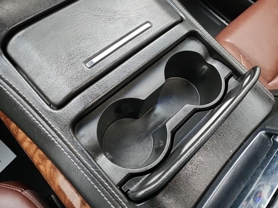 2019 Chevrolet Tahoe 4WD 4dr Premier, available for sale in Islip, New York | L.I. Auto Gallery. Islip, New York 2019 Chevrolet Tahoe 4WD 4dr Premier, available for sale in Islip, New York | L.I. Auto Gallery. Islip, New York