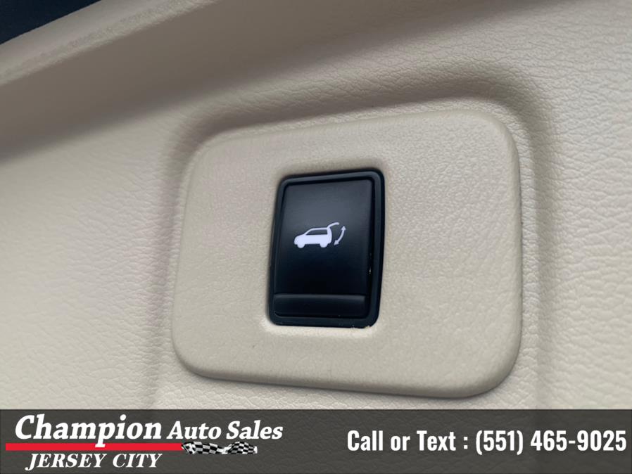 2017 Nissan Murano 2017.5 AWD Platinum, available for sale in Jersey City, New Jersey | Champion Auto Sales. Jersey City, New Jersey 2017 Nissan Murano 2017.5 AWD Platinum, available for sale in Jersey City, New Jersey | Champion Auto Sales. Jersey City, New Jersey