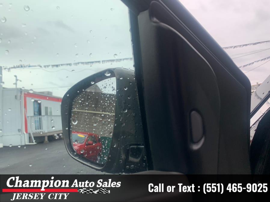 2017 Nissan Murano 2017.5 AWD Platinum, available for sale in Jersey City, New Jersey | Champion Auto Sales of JC. Jersey City, New Jersey 2017 Nissan Murano 2017.5 AWD Platinum, available for sale in Jersey City, New Jersey | Champion Auto Sales of JC. Jersey City, New Jersey