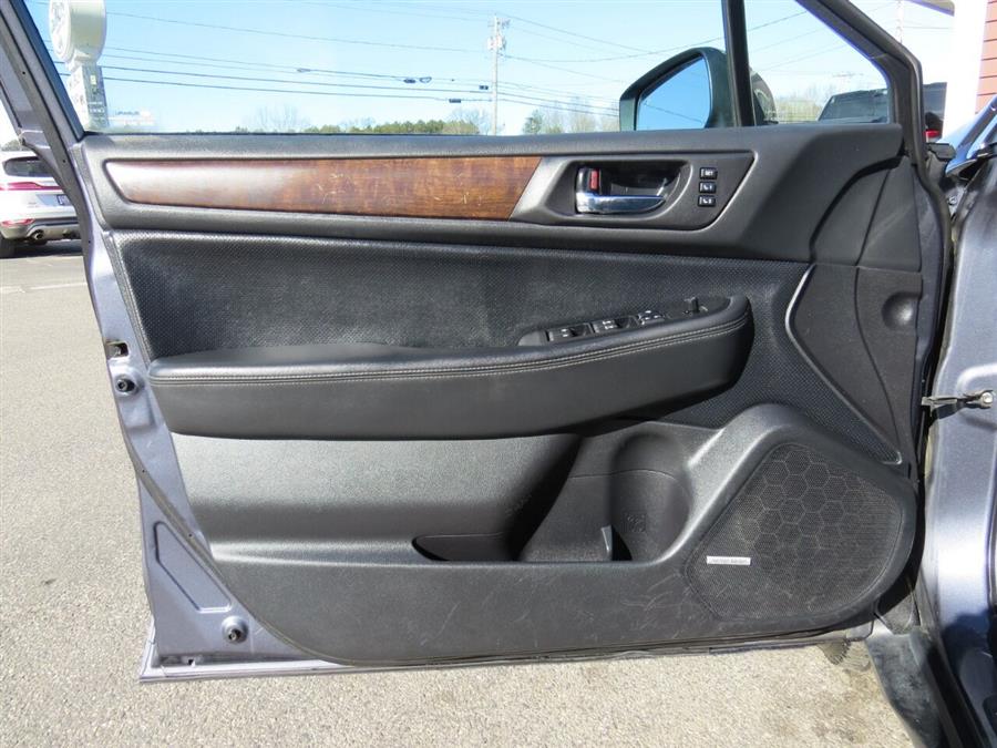 2015 Subaru Outback 2.5i Limited AWD 4dr Wagon, available for sale in Auburn, Maine | Lake City Exports Inc. Auburn, Maine 2015 Subaru Outback 2.5i Limited AWD 4dr Wagon, available for sale in Auburn, Maine | Lake City Exports Inc. Auburn, Maine