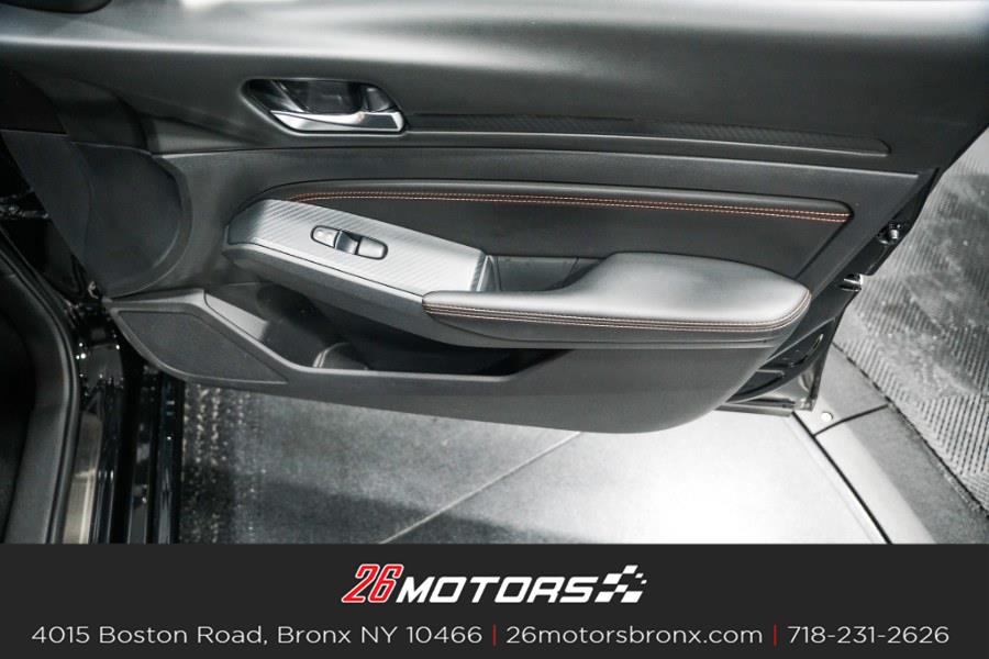 2019 Nissan Altima 2.5 SR Sedan, available for sale in Bronx, New York | 26 Motors Bronx. Bronx, New York 2019 Nissan Altima 2.5 SR Sedan, available for sale in Bronx, New York | 26 Motors Bronx. Bronx, New York