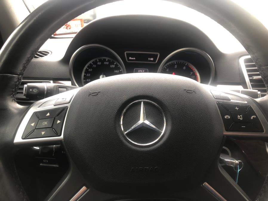 2014 Mercedes-Benz M-Class 4MATIC 4dr ML 350, available for sale in Irvington, New Jersey | Elis Motors Corp. Irvington, New Jersey 2014 Mercedes-Benz M-Class 4MATIC 4dr ML 350, available for sale in Irvington, New Jersey | Elis Motors Corp. Irvington, New Jersey
