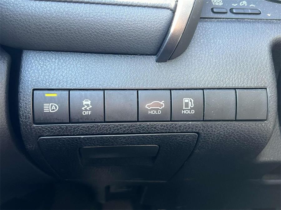 2019 Toyota Camry SE, available for sale in Wantagh, New York | Wantagh Certified. Wantagh, New York 2019 Toyota Camry SE, available for sale in Wantagh, New York | Wantagh Certified. Wantagh, New York