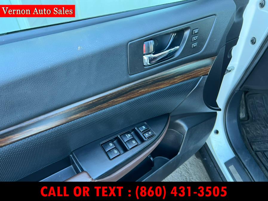 2013 Subaru Outback 4dr Wgn H6 Auto 3.6R Limited, available for sale in Manchester, Connecticut | Vernon Auto Sale & Service. Manchester, Connecticut 2013 Subaru Outback 4dr Wgn H6 Auto 3.6R Limited, available for sale in Manchester, Connecticut | Vernon Auto Sale & Service. Manchester, Connecticut