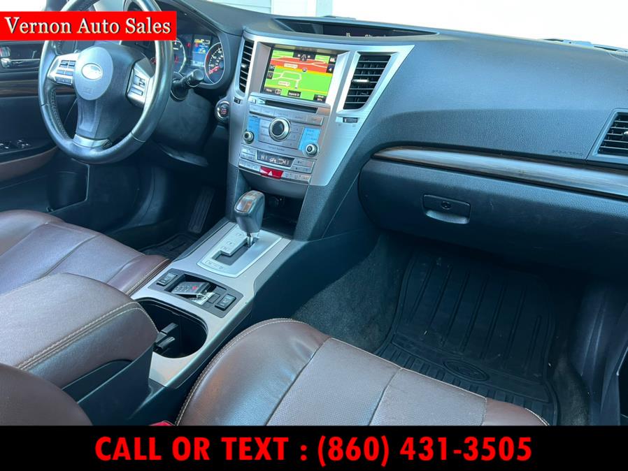 2013 Subaru Outback 4dr Wgn H6 Auto 3.6R Limited, available for sale in Manchester, Connecticut | Vernon Auto Sale & Service. Manchester, Connecticut 2013 Subaru Outback 4dr Wgn H6 Auto 3.6R Limited, available for sale in Manchester, Connecticut | Vernon Auto Sale & Service. Manchester, Connecticut