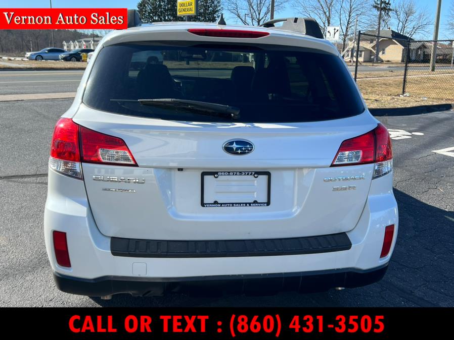 2013 Subaru Outback 4dr Wgn H6 Auto 3.6R Limited, available for sale in Manchester, Connecticut | Vernon Auto Sale & Service. Manchester, Connecticut 2013 Subaru Outback 4dr Wgn H6 Auto 3.6R Limited, available for sale in Manchester, Connecticut | Vernon Auto Sale & Service. Manchester, Connecticut
