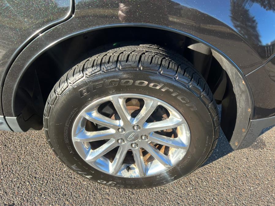 2011 Lincoln MKX AWD 4dr, available for sale in Waterbury, Connecticut | Platinum Auto Care. Waterbury, Connecticut 2011 Lincoln MKX AWD 4dr, available for sale in Waterbury, Connecticut | Platinum Auto Care. Waterbury, Connecticut