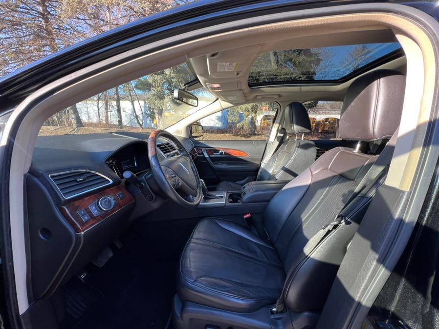 2011 Lincoln MKX AWD 4dr, available for sale in Waterbury, Connecticut | Platinum Auto Care. Waterbury, Connecticut 2011 Lincoln MKX AWD 4dr, available for sale in Waterbury, Connecticut | Platinum Auto Care. Waterbury, Connecticut