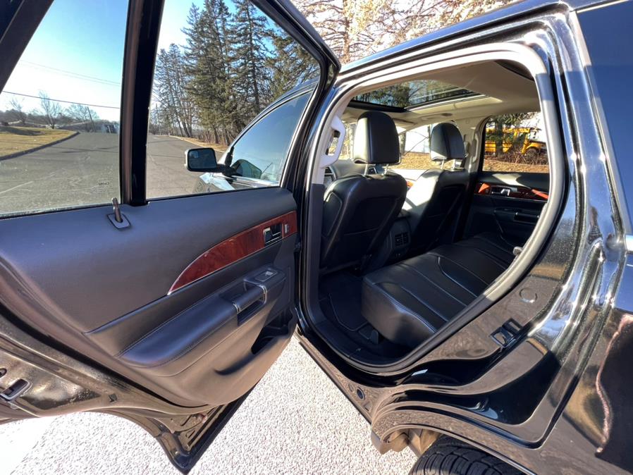 2011 Lincoln MKX AWD 4dr, available for sale in Waterbury, Connecticut | Platinum Auto Care. Waterbury, Connecticut 2011 Lincoln MKX AWD 4dr, available for sale in Waterbury, Connecticut | Platinum Auto Care. Waterbury, Connecticut