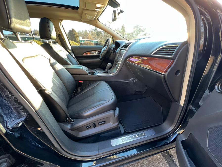 2011 Lincoln MKX AWD 4dr, available for sale in Waterbury, Connecticut | Platinum Auto Care. Waterbury, Connecticut 2011 Lincoln MKX AWD 4dr, available for sale in Waterbury, Connecticut | Platinum Auto Care. Waterbury, Connecticut