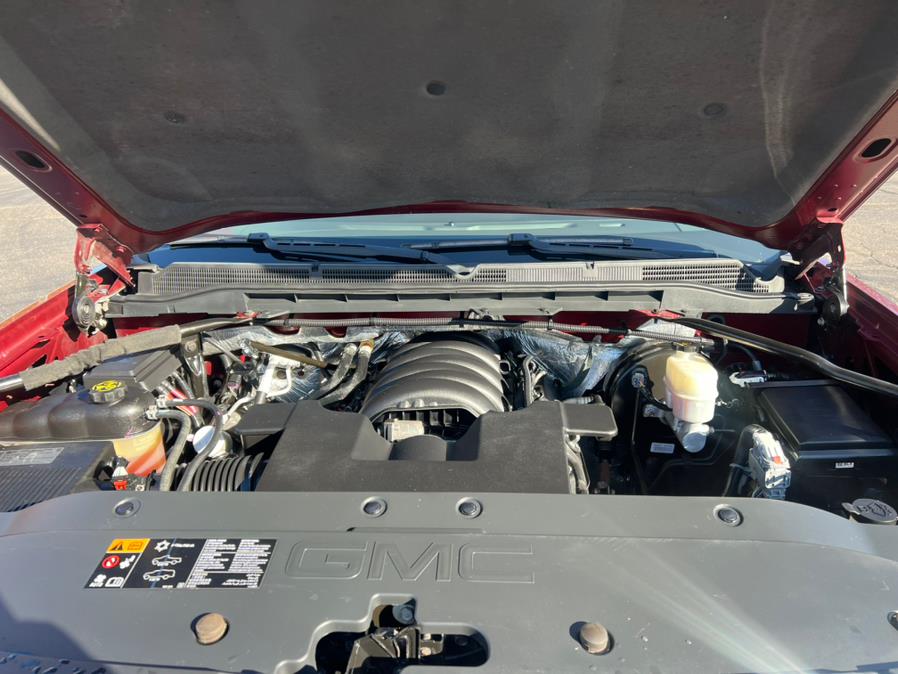 2014 GMC Sierra 1500 4WD Crew Cab SLT Z71 Package, available for sale in Waterbury, Connecticut | Platinum Auto Care. Waterbury, Connecticut 2014 GMC Sierra 1500 4WD Crew Cab SLT Z71 Package, available for sale in Waterbury, Connecticut | Platinum Auto Care. Waterbury, Connecticut