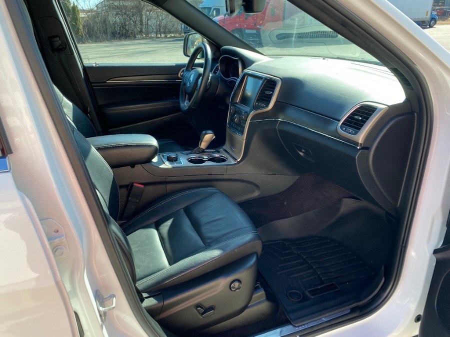 2017 Jeep Grand Cherokee Limited 4x4, available for sale in West Springfield, Massachusetts | Union Street Auto Sales. West Springfield, Massachusetts 2017 Jeep Grand Cherokee Limited 4x4, available for sale in West Springfield, Massachusetts | Union Street Auto Sales. West Springfield, Massachusetts