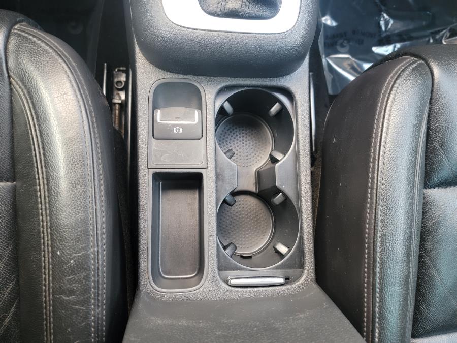 2017 Volkswagen Tiguan 2.0T Sport 4MOTION, available for sale in Philadelphia, Pennsylvania | Eugen's Auto Sales & Repairs. Philadelphia, Pennsylvania 2017 Volkswagen Tiguan 2.0T Sport 4MOTION, available for sale in Philadelphia, Pennsylvania | Eugen's Auto Sales & Repairs. Philadelphia, Pennsylvania