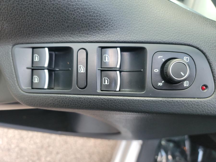 2017 Volkswagen Tiguan 2.0T Sport 4MOTION, available for sale in Philadelphia, Pennsylvania | Eugen's Auto Sales & Repairs. Philadelphia, Pennsylvania 2017 Volkswagen Tiguan 2.0T Sport 4MOTION, available for sale in Philadelphia, Pennsylvania | Eugen's Auto Sales & Repairs. Philadelphia, Pennsylvania