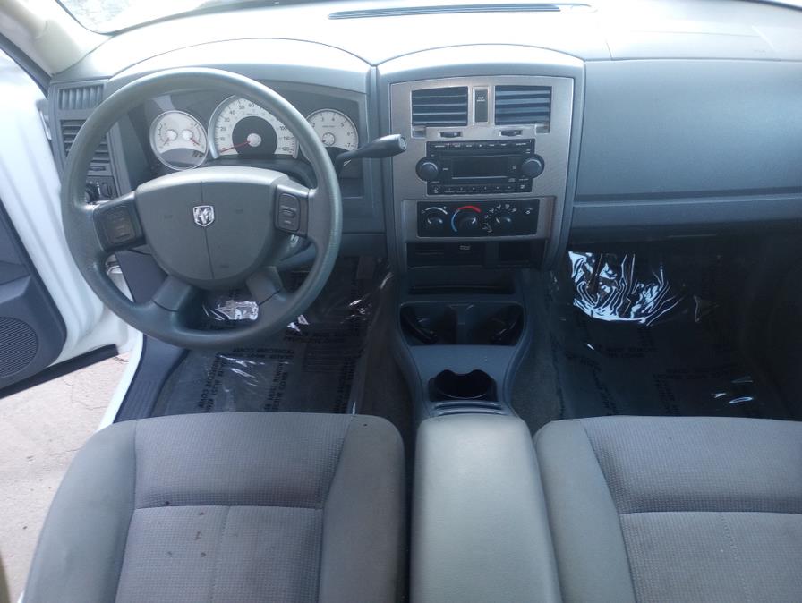 2006 Dodge Dakota 4dr Quad Cab 131 SLT, available for sale in Garden Grove, California | U Save Auto Auction. Garden Grove, California 2006 Dodge Dakota 4dr Quad Cab 131 SLT, available for sale in Garden Grove, California | U Save Auto Auction. Garden Grove, California