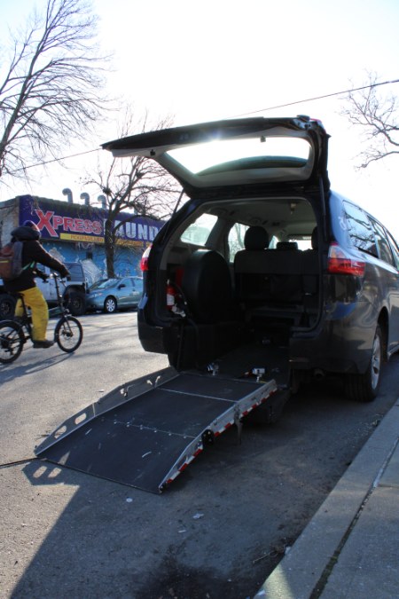 2018 Toyota Sienna L FWD 7-Passenger (Natl), available for sale in BROOKLYN, New York | Deals on Wheels International Auto. BROOKLYN, New York 2018 Toyota Sienna L FWD 7-Passenger (Natl), available for sale in BROOKLYN, New York | Deals on Wheels International Auto. BROOKLYN, New York