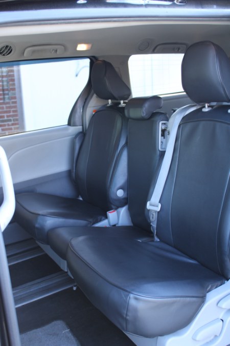 2019 Toyota Sienna L FWD 7-Passenger (Natl), available for sale in BROOKLYN, New York | Deals on Wheels International Auto. BROOKLYN, New York 2019 Toyota Sienna L FWD 7-Passenger (Natl), available for sale in BROOKLYN, New York | Deals on Wheels International Auto. BROOKLYN, New York