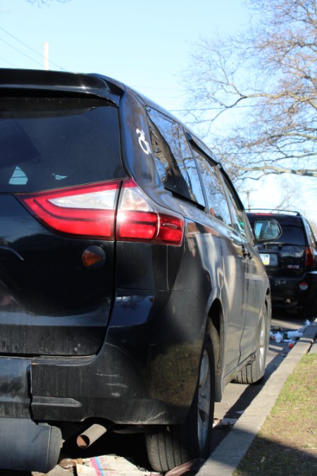 2019 Toyota Sienna L FWD 7-Passenger (Natl), available for sale in BROOKLYN, New York | Deals on Wheels International Auto. BROOKLYN, New York 2019 Toyota Sienna L FWD 7-Passenger (Natl), available for sale in BROOKLYN, New York | Deals on Wheels International Auto. BROOKLYN, New York