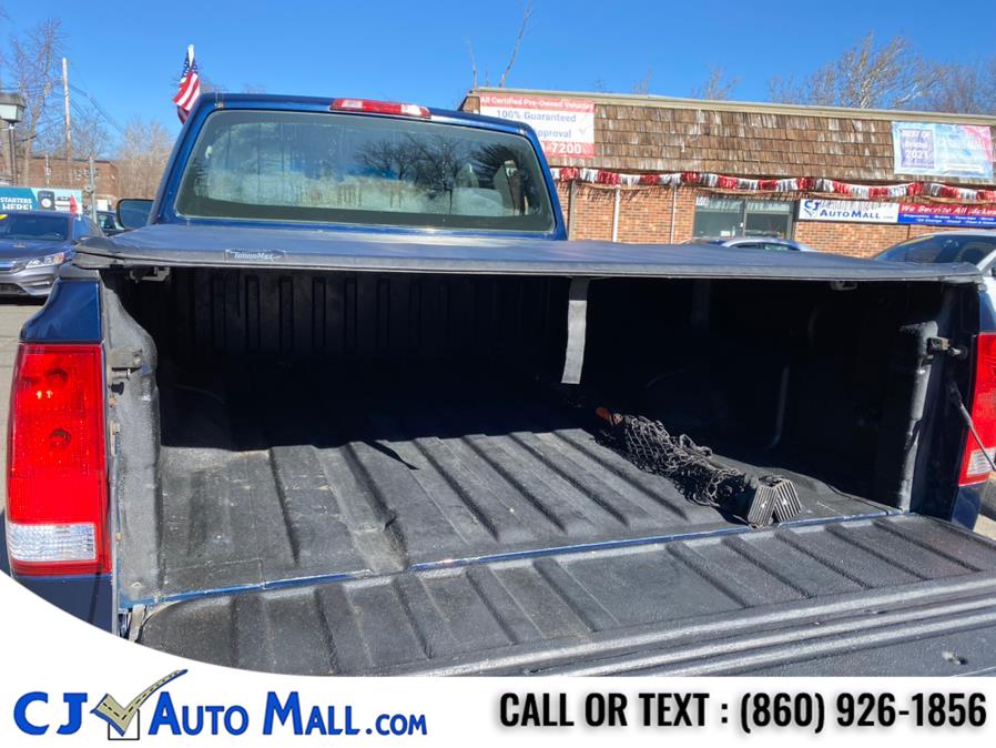 2006 Nissan Titan SE King Cab 4WD, available for sale in Bristol, Connecticut | CJ Auto Mall. Bristol, Connecticut 2006 Nissan Titan SE King Cab 4WD, available for sale in Bristol, Connecticut | CJ Auto Mall. Bristol, Connecticut