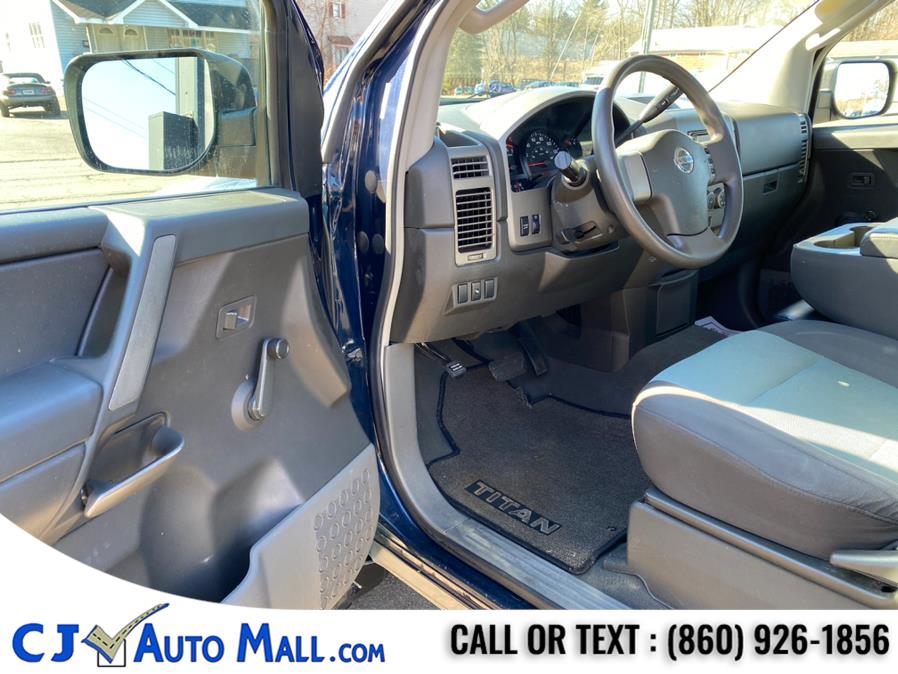 2006 Nissan Titan SE King Cab 4WD, available for sale in Bristol, Connecticut | CJ Auto Mall. Bristol, Connecticut 2006 Nissan Titan SE King Cab 4WD, available for sale in Bristol, Connecticut | CJ Auto Mall. Bristol, Connecticut
