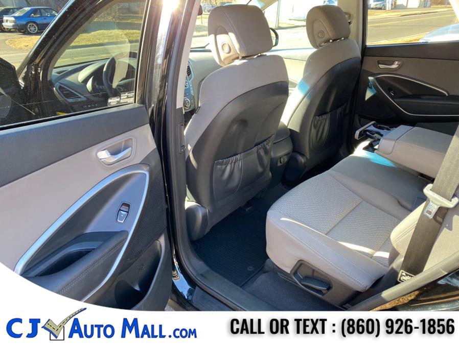 2017 Hyundai Santa Fe SE 3.3L Auto AWD, available for sale in Bristol, Connecticut | CJ Auto Mall. Bristol, Connecticut 2017 Hyundai Santa Fe SE 3.3L Auto AWD, available for sale in Bristol, Connecticut | CJ Auto Mall. Bristol, Connecticut