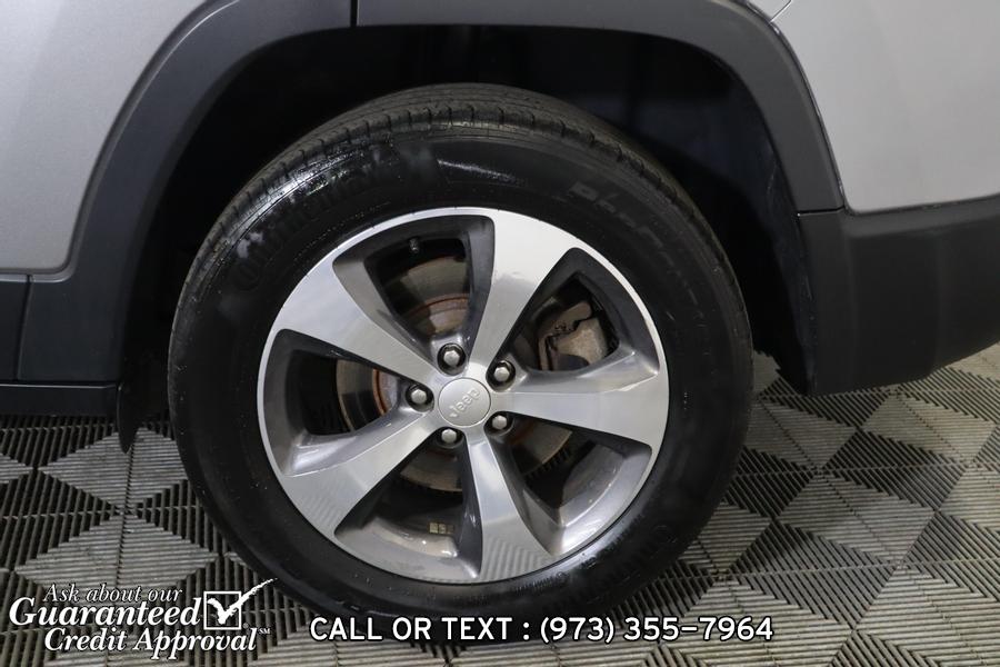 2019 Jeep Cherokee Limited Sport Utility 4D, available for sale in Haskell, New Jersey | City Motor Group Inc.. Haskell, New Jersey 2019 Jeep Cherokee Limited Sport Utility 4D, available for sale in Haskell, New Jersey | City Motor Group Inc.. Haskell, New Jersey