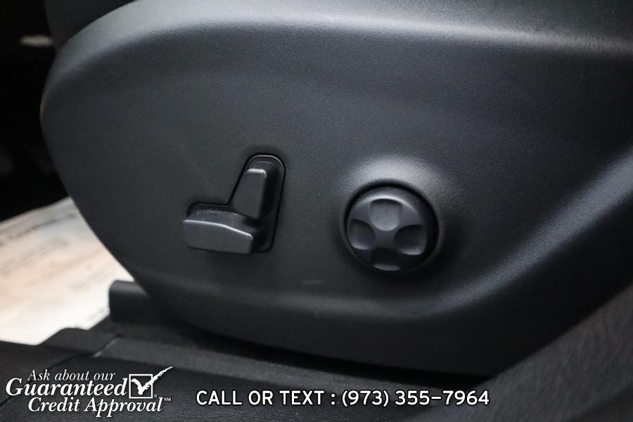 2019 Jeep Cherokee Limited Sport Utility 4D, available for sale in Haskell, New Jersey | City Motor Group Inc.. Haskell, New Jersey 2019 Jeep Cherokee Limited Sport Utility 4D, available for sale in Haskell, New Jersey | City Motor Group Inc.. Haskell, New Jersey