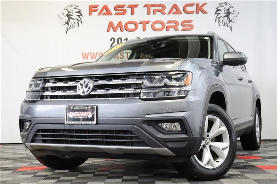 2018 Volkswagen Atlas SE, available for sale in Paterson, New Jersey | Fast Track Motors. Paterson, New Jersey