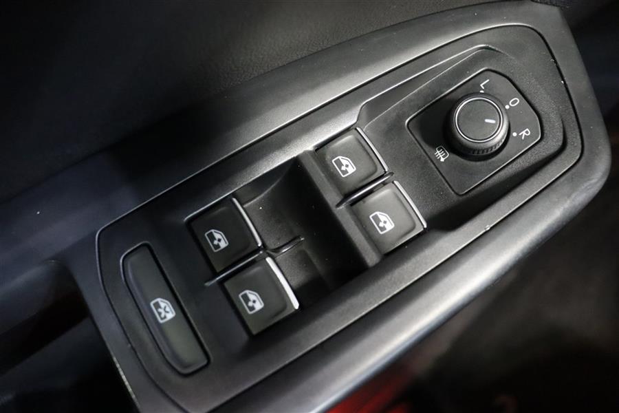 2018 Volkswagen Atlas SE, available for sale in Paterson, New Jersey | Fast Track Motors. Paterson, New Jersey 2018 Volkswagen Atlas SE, available for sale in Paterson, New Jersey | Fast Track Motors. Paterson, New Jersey