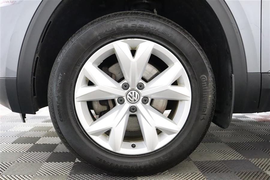 2018 Volkswagen Atlas SE, available for sale in Paterson, New Jersey | Fast Track Motors. Paterson, New Jersey 2018 Volkswagen Atlas SE, available for sale in Paterson, New Jersey | Fast Track Motors. Paterson, New Jersey
