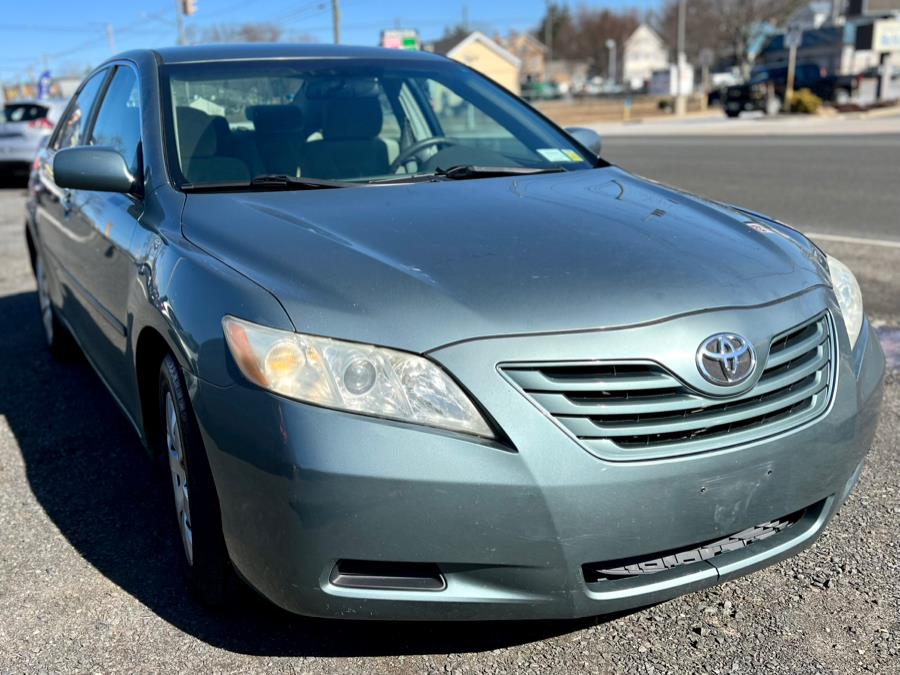 2008 Toyota Camry 4dr Sdn I4 Auto LE (Natl), available for sale in Wallingford, Connecticut | Wallingford Auto Center LLC. Wallingford, Connecticut