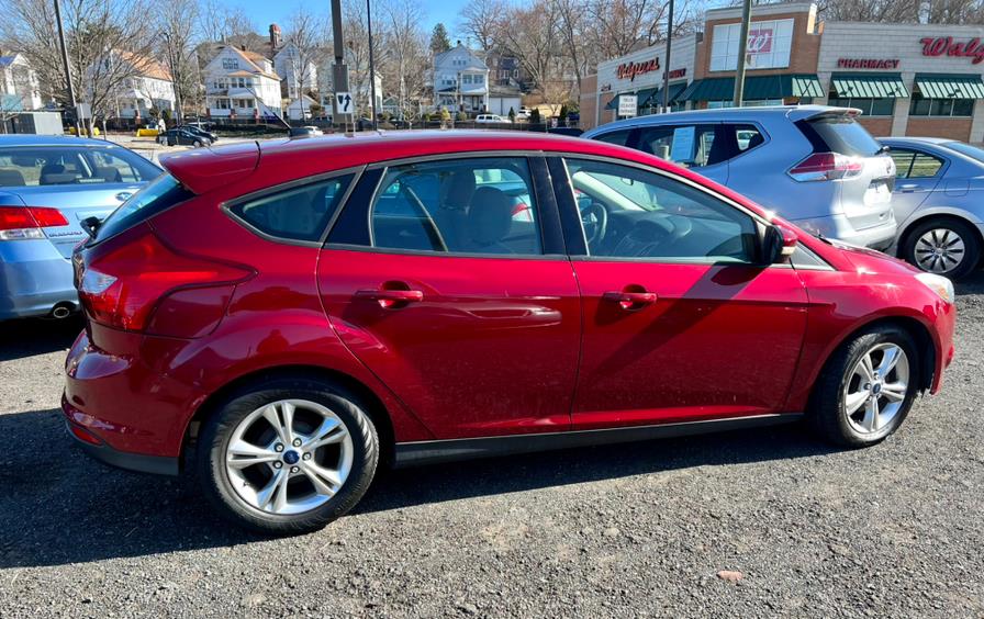 2014 Ford Focus 5dr HB SE, available for sale in Wallingford, Connecticut | Wallingford Auto Center LLC. Wallingford, Connecticut 2014 Ford Focus 5dr HB SE, available for sale in Wallingford, Connecticut | Wallingford Auto Center LLC. Wallingford, Connecticut