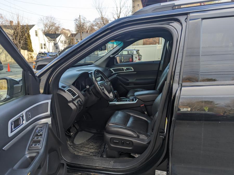 2014 Ford Explorer 4WD 4dr XLT, available for sale in Melrose, Massachusetts | Melrose Auto Gallery. Melrose, Massachusetts 2014 Ford Explorer 4WD 4dr XLT, available for sale in Melrose, Massachusetts | Melrose Auto Gallery. Melrose, Massachusetts