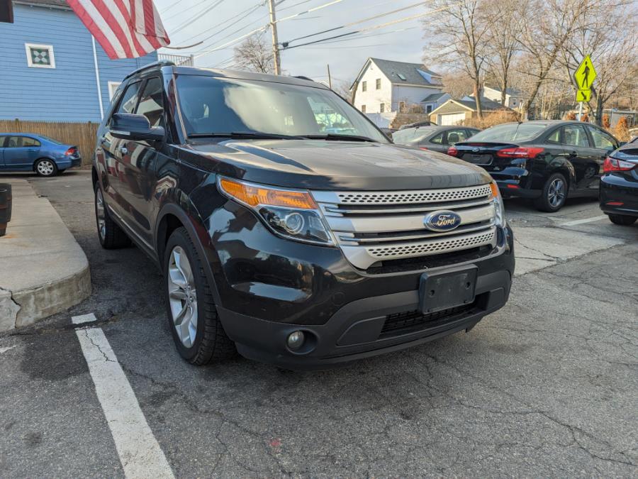 2014 Ford Explorer 4WD 4dr XLT, available for sale in Melrose, Massachusetts | Melrose Auto Gallery. Melrose, Massachusetts 2014 Ford Explorer 4WD 4dr XLT, available for sale in Melrose, Massachusetts | Melrose Auto Gallery. Melrose, Massachusetts