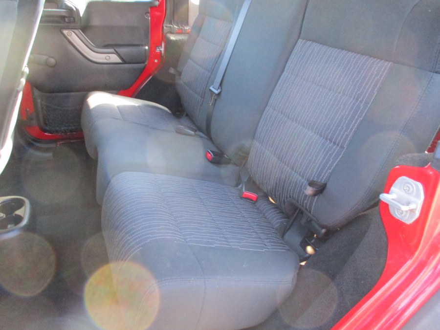 2011 Jeep Wrangler Unlimited 4WD 4dr Sport, available for sale in Suffield, Connecticut | Suffield Auto Sales. Suffield, Connecticut 2011 Jeep Wrangler Unlimited 4WD 4dr Sport, available for sale in Suffield, Connecticut | Suffield Auto Sales. Suffield, Connecticut