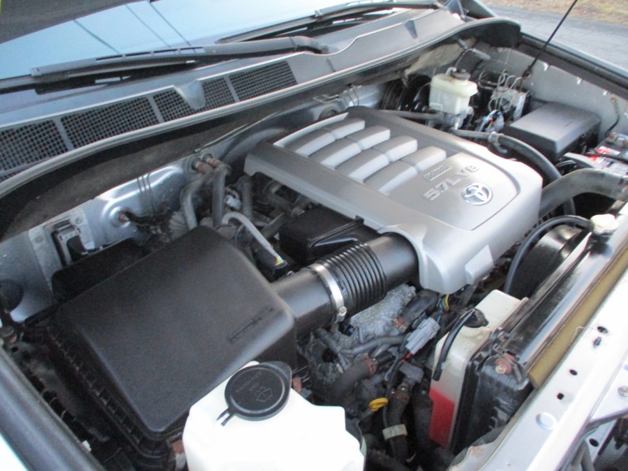 2010 Toyota Tundra 4WD Truck Dbl 5.7L V8 6-Spd AT (Natl), available for sale in Suffield, Connecticut | Suffield Auto LLC. Suffield, Connecticut 2010 Toyota Tundra 4WD Truck Dbl 5.7L V8 6-Spd AT (Natl), available for sale in Suffield, Connecticut | Suffield Auto LLC. Suffield, Connecticut