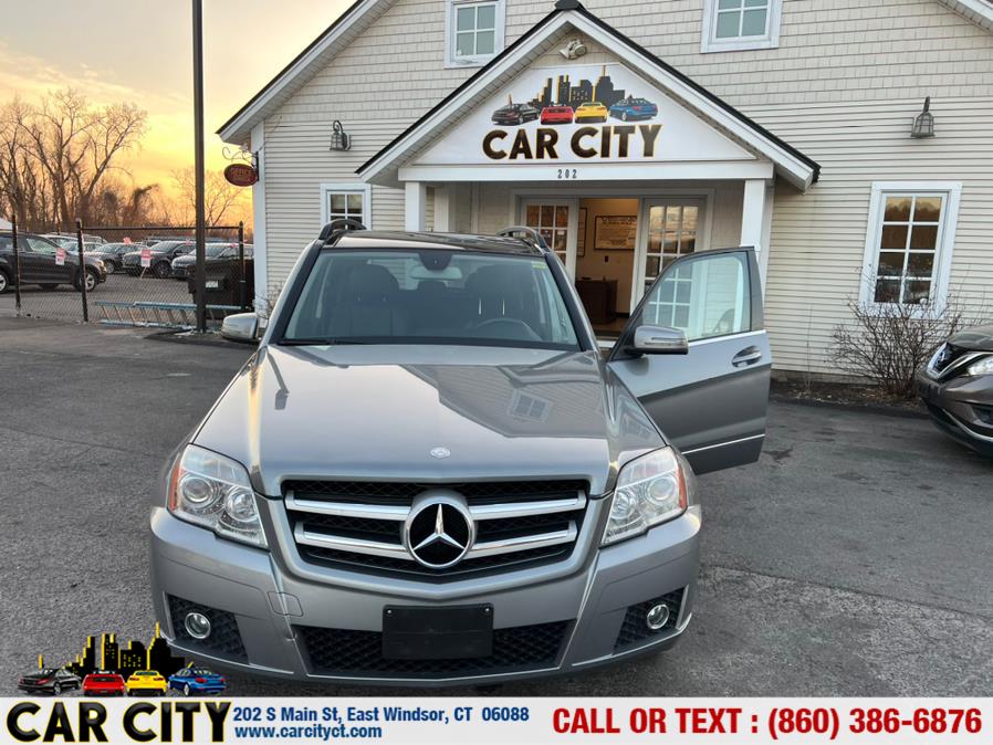 2011 Mercedes-Benz GLK-Class 4MATIC 4dr GLK350, available for sale in East Windsor, Connecticut | Car City LLC. East Windsor, Connecticut 2011 Mercedes-Benz GLK-Class 4MATIC 4dr GLK350, available for sale in East Windsor, Connecticut | Car City LLC. East Windsor, Connecticut