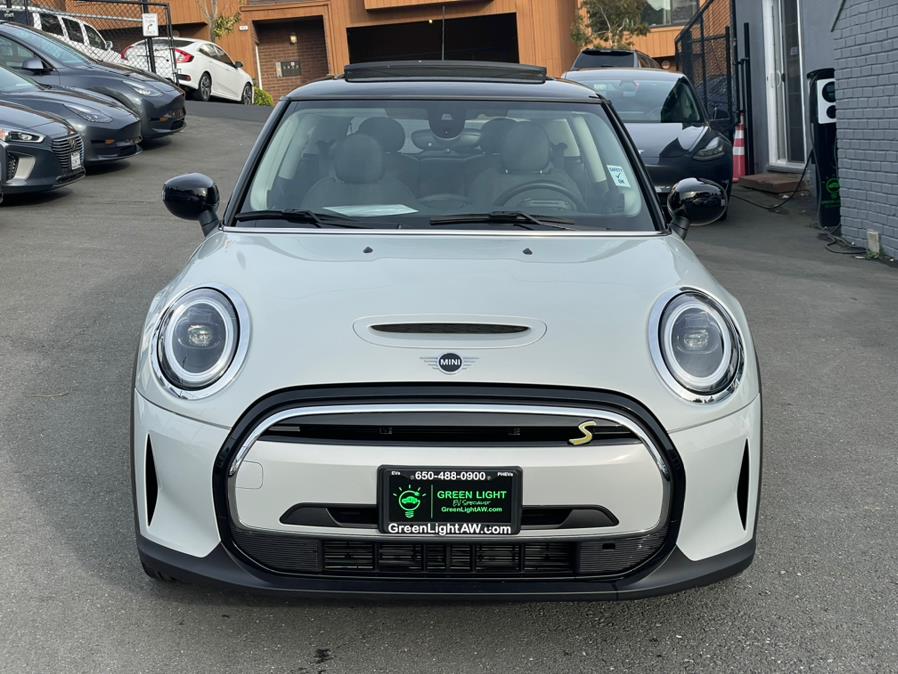 2022 MINI COOPER SE Signature Plus Trim, available for sale in Daly City, California | Green Light Auto Wholesale. Daly City, California 2022 MINI COOPER SE Signature Plus Trim, available for sale in Daly City, California | Green Light Auto Wholesale. Daly City, California