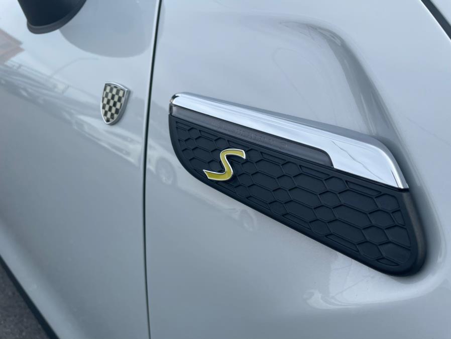 2022 MINI COOPER SE Signature Plus Trim, available for sale in Daly City, California | Green Light Auto Wholesale. Daly City, California 2022 MINI COOPER SE Signature Plus Trim, available for sale in Daly City, California | Green Light Auto Wholesale. Daly City, California