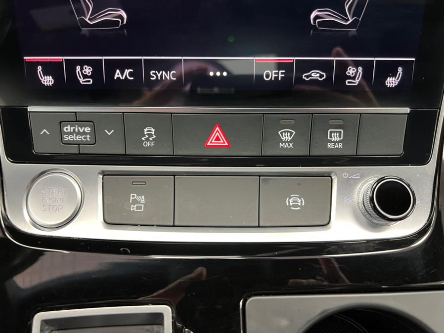2020 Audi Q8 Premium Plus 55 TFSI quattro, available for sale in Massapequa Park, New York | Power Motors East. Massapequa Park, New York 2020 Audi Q8 Premium Plus 55 TFSI quattro, available for sale in Massapequa Park, New York | Power Motors East. Massapequa Park, New York