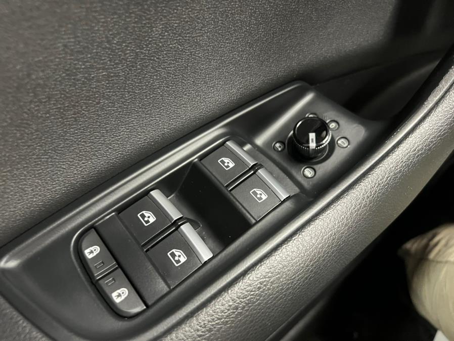 2020 Audi Q8 Premium Plus 55 TFSI quattro, available for sale in Massapequa Park, New York | Power Motors East. Massapequa Park, New York 2020 Audi Q8 Premium Plus 55 TFSI quattro, available for sale in Massapequa Park, New York | Power Motors East. Massapequa Park, New York