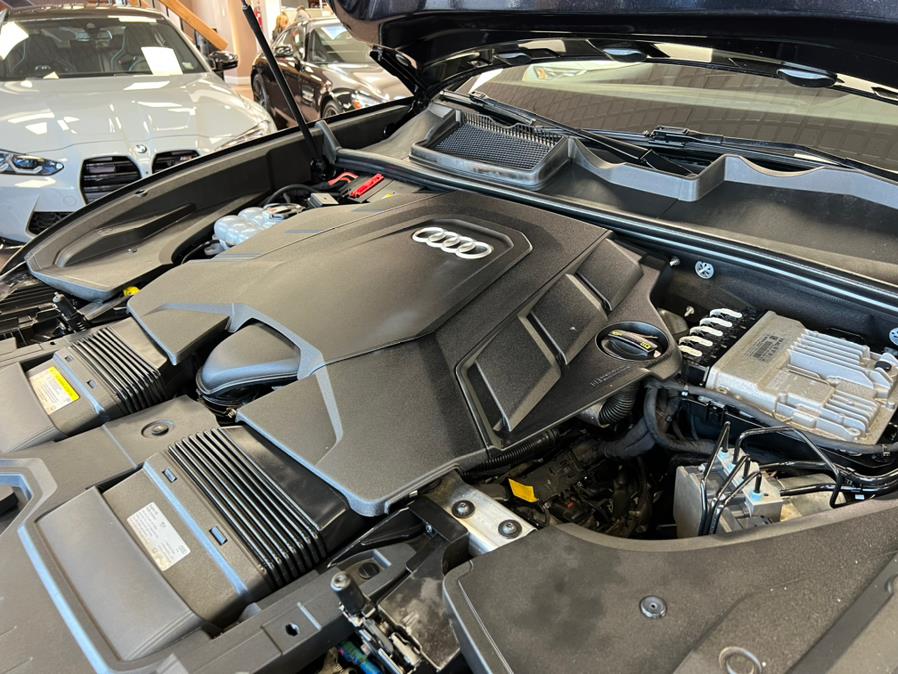 2020 Audi Q8 Premium Plus 55 TFSI quattro, available for sale in Massapequa Park, New York | Power Motors East. Massapequa Park, New York 2020 Audi Q8 Premium Plus 55 TFSI quattro, available for sale in Massapequa Park, New York | Power Motors East. Massapequa Park, New York