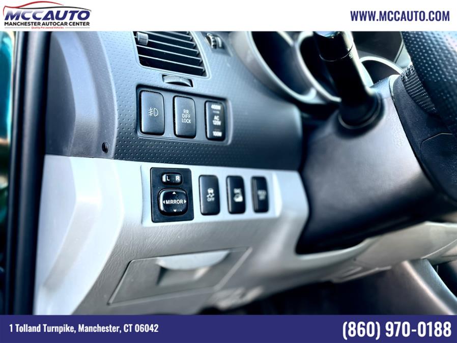 2013 Toyota Tacoma 4WD Double Cab V6 AT, available for sale in Manchester, Connecticut | Manchester Autocar Center. Manchester, Connecticut 2013 Toyota Tacoma 4WD Double Cab V6 AT, available for sale in Manchester, Connecticut | Manchester Autocar Center. Manchester, Connecticut