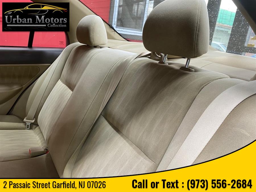 2005 Honda Civic Sdn LX, available for sale in Garfield, New Jersey | Urban Motors Collection. Garfield, New Jersey 2005 Honda Civic Sdn LX, available for sale in Garfield, New Jersey | Urban Motors Collection. Garfield, New Jersey