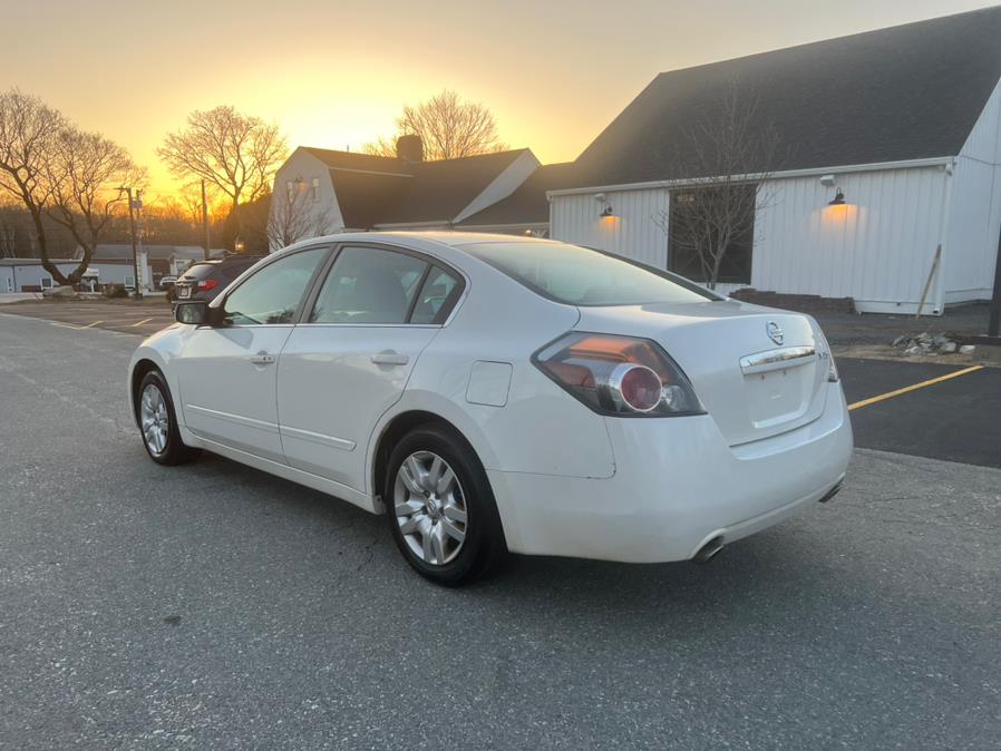 2009 Nissan Altima 4dr Sdn I4 CVT 2.5 SL, available for sale in Swansea, Massachusetts | Gas On The Run. Swansea, Massachusetts 2009 Nissan Altima 4dr Sdn I4 CVT 2.5 SL, available for sale in Swansea, Massachusetts | Gas On The Run. Swansea, Massachusetts