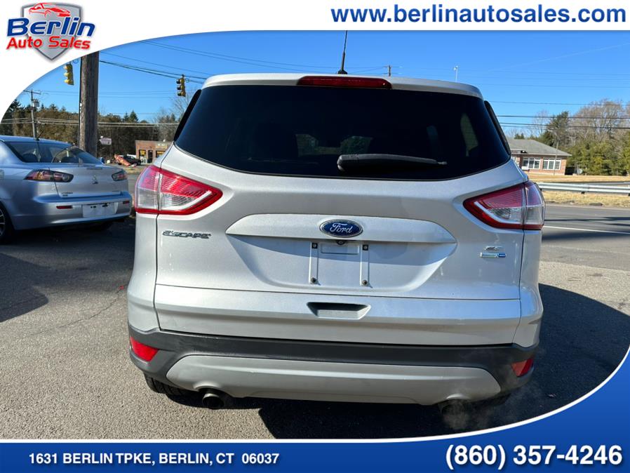 2015 Ford Escape 4WD 4dr SE, available for sale in Berlin, Connecticut | Berlin Auto Sales LLC. Berlin, Connecticut 2015 Ford Escape 4WD 4dr SE, available for sale in Berlin, Connecticut | Berlin Auto Sales LLC. Berlin, Connecticut