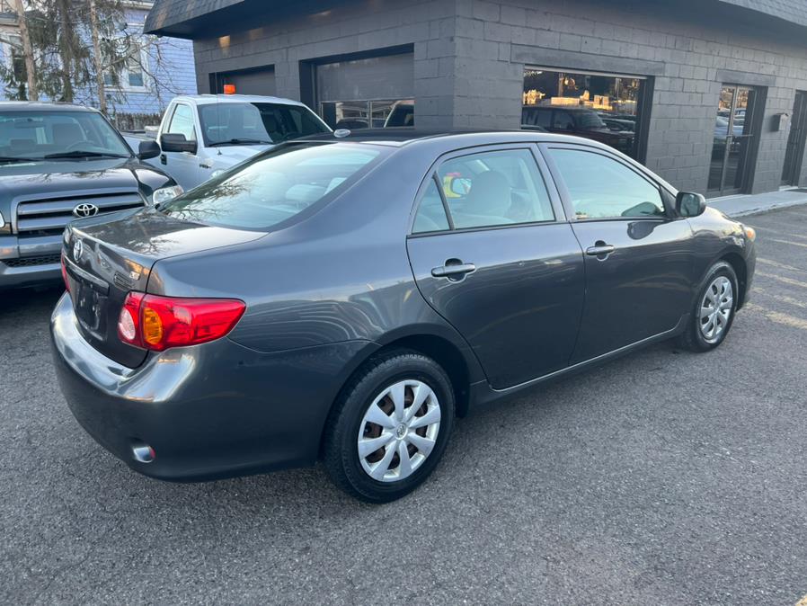 2009 Toyota Corolla 4dr Sdn Auto LE (Natl), available for sale in Little Ferry, New Jersey | Easy Credit of Jersey. Little Ferry, New Jersey